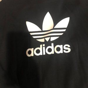 Addidas Sweatshirt w/ Pockets